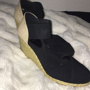 🖤Chaps Black Wedges🖤